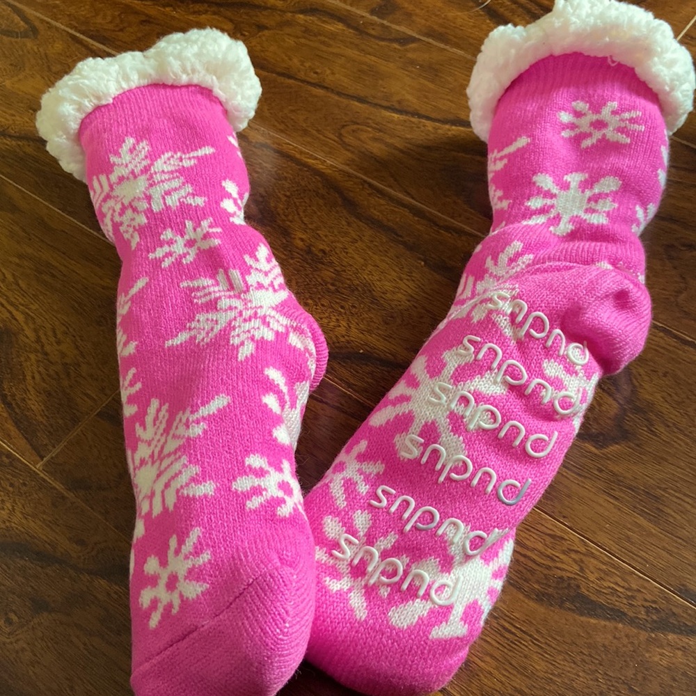NWOT hot pink grippy slipper socks